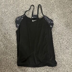Nike Women's Black and Gray Tank Top